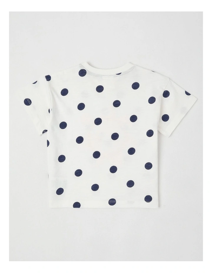 Essentials Cass 3D Daisy Tee in Milk image 3