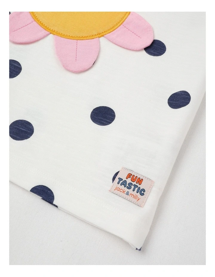 Essentials Cass 3D Daisy Tee in Milk image 4