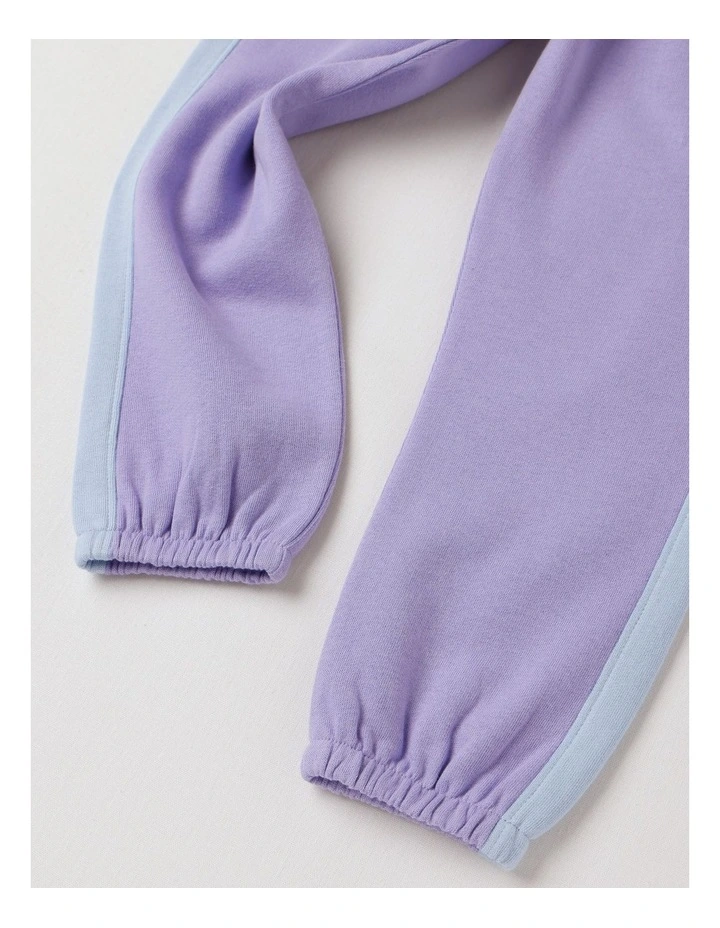 Essentials Willow Trackpants with Rainbow Boucle in Lilac image 5