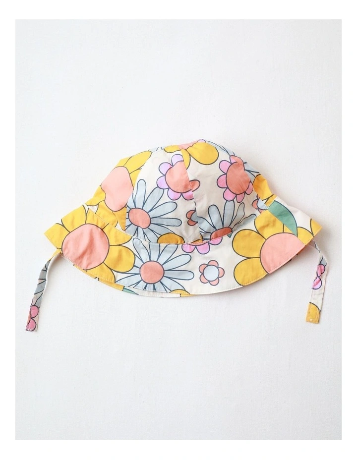 Rocky Woven Romper with Embroidered Pockets and Hat in Vintage Floral All Over Print image 4