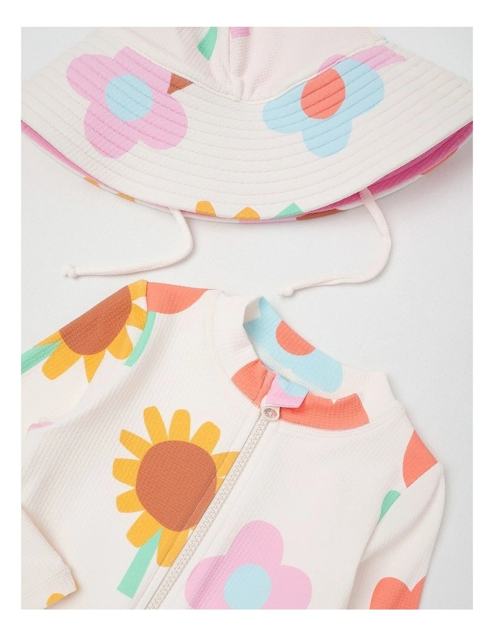Dawn Rashvest and Bottom Set with Matching Hat in White image 2