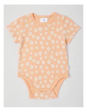 Peach colour