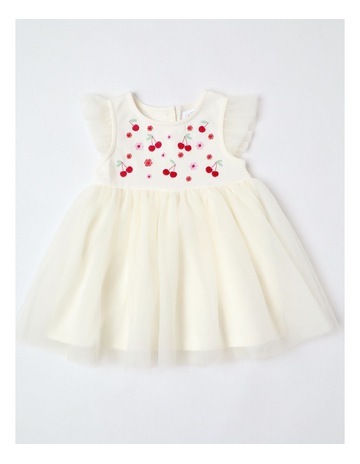 Cream colour