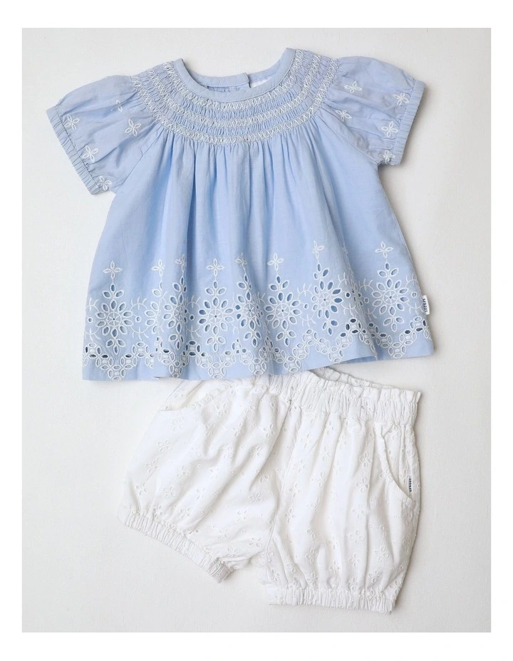 Broderie Scallop Hem Set in Pale Blue image 1