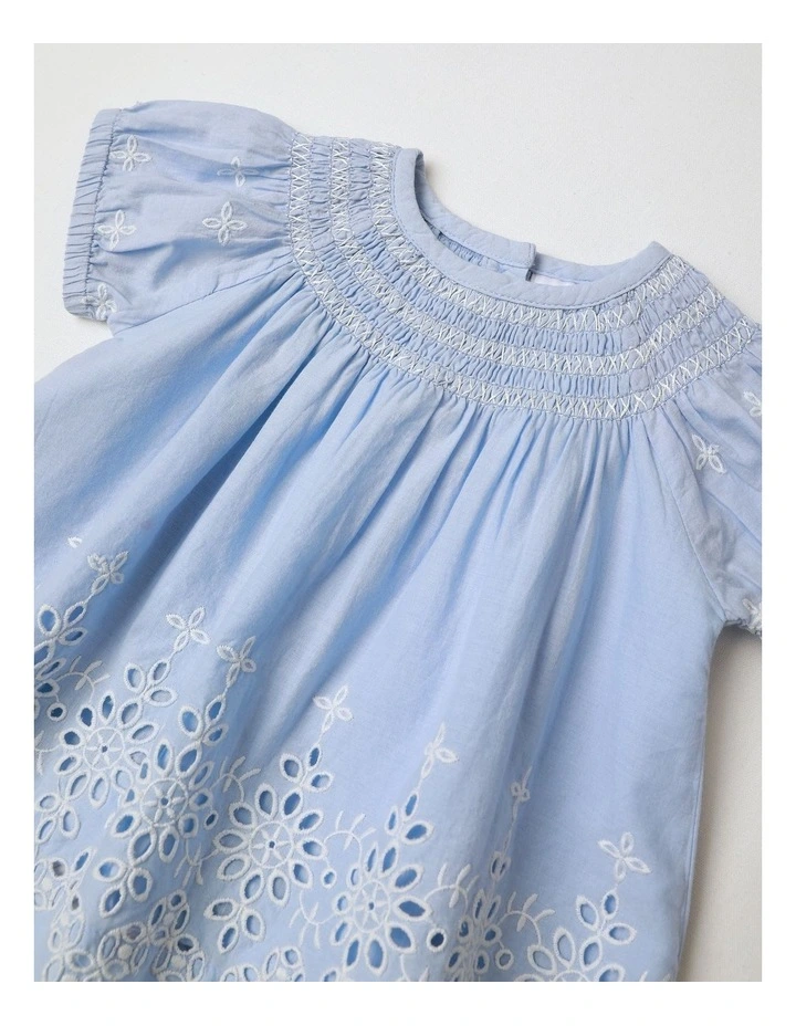 Broderie Scallop Hem Set in Pale Blue image 2
