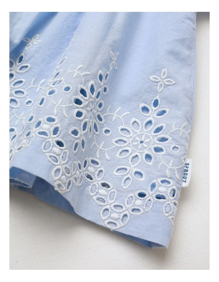 Broderie Scallop Hem Set in Pale Blue image 5