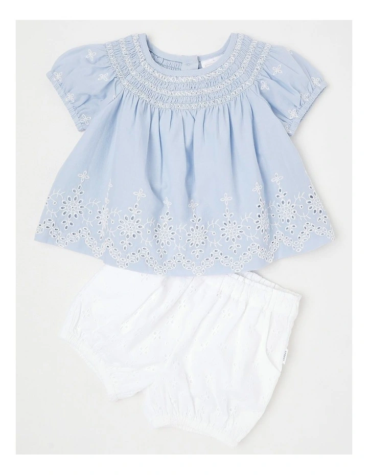 Broderie Set in Pale Blue image 1