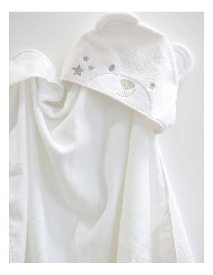 Wish Upon a Star Novelty Bear Hooded Bath Towel in White image 3