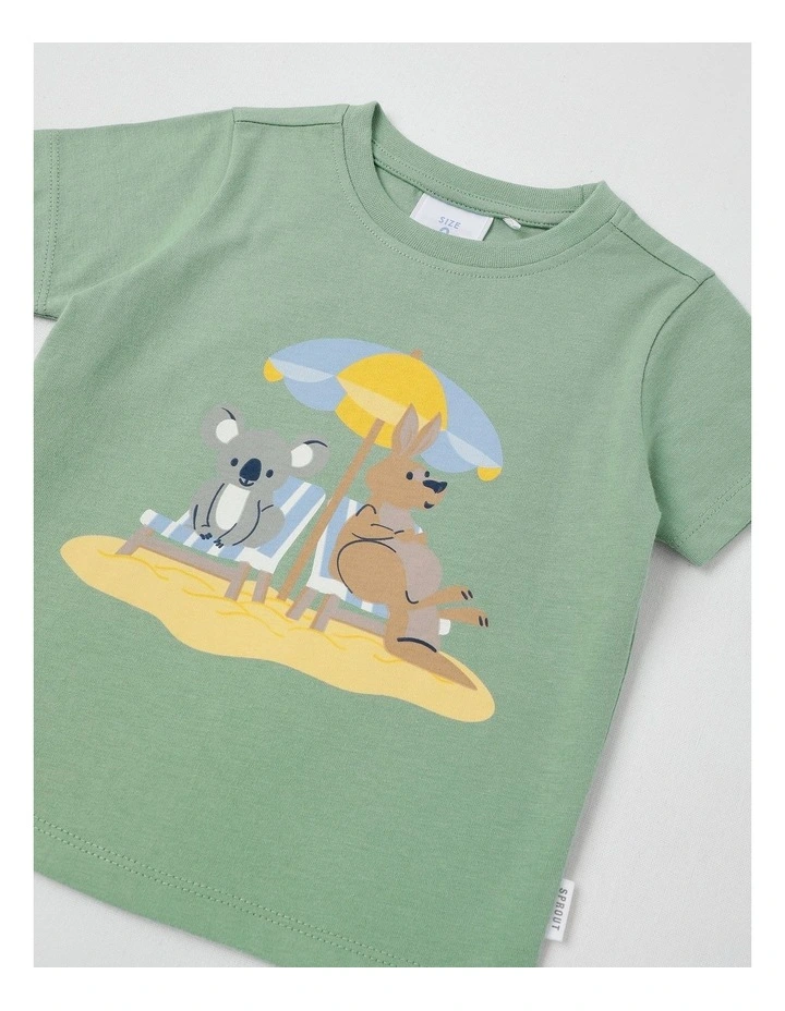 Essentials Australiana Beach T-Shirt in Green image 2