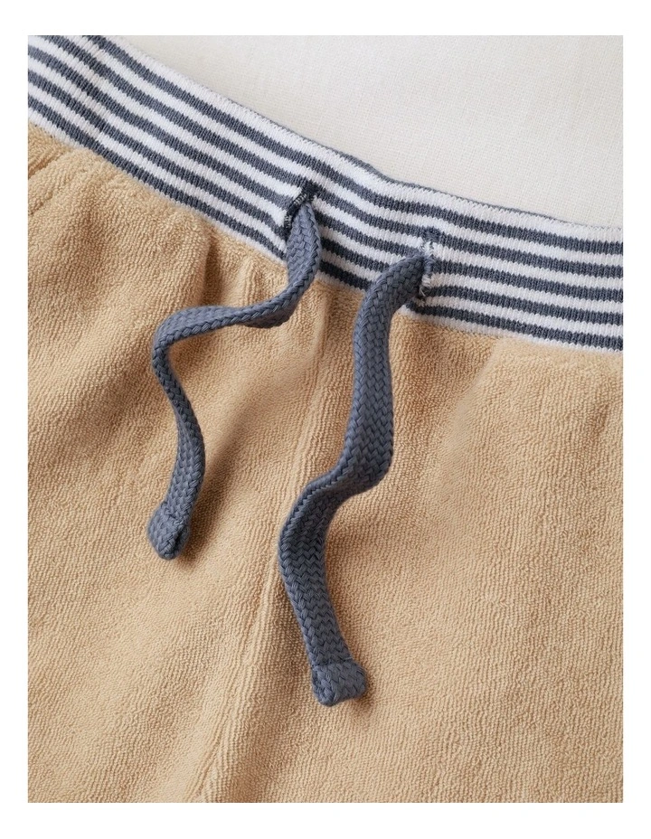 French Terry Short in Beige image 2