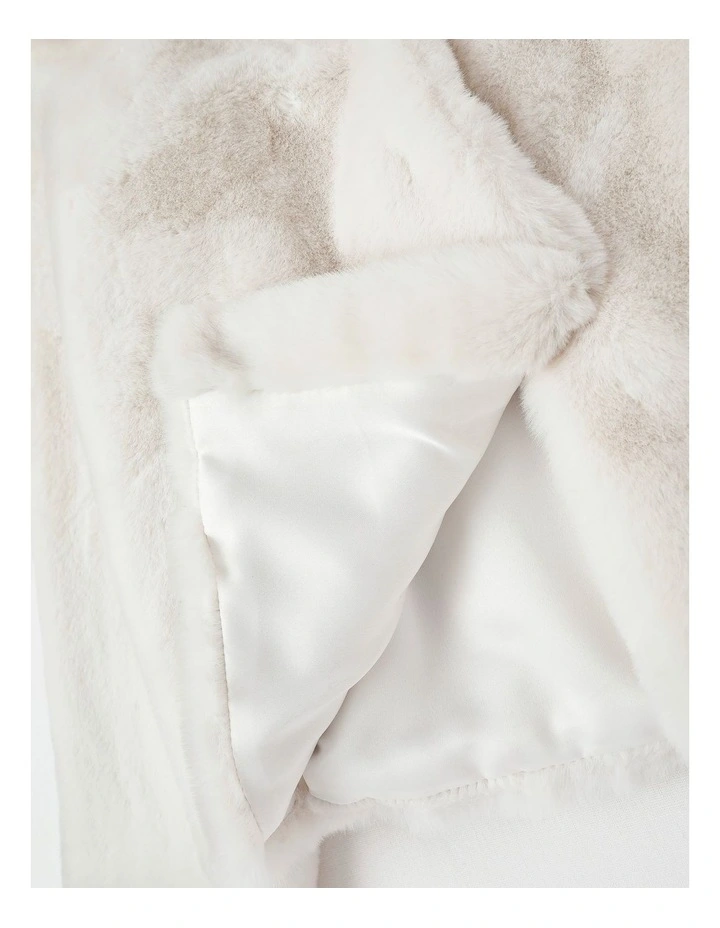 Eva Fur Coat in Vanilla image 3