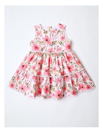 Pink colour