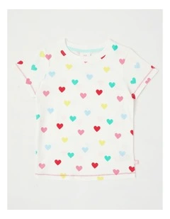 Essentials Short Sleeve Print Tee in Rainbow Hearts/Cream