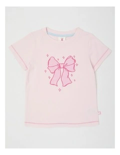 Essentials Short Sleeve Print Tee in Big Bow/Pink
