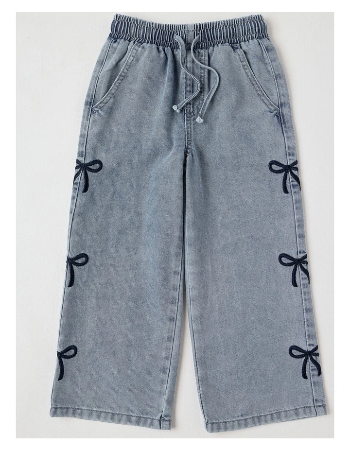 Wide Leg Jean w Bow in Light Wash image 1