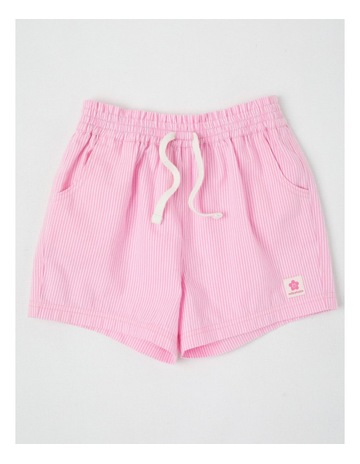 Pink colour