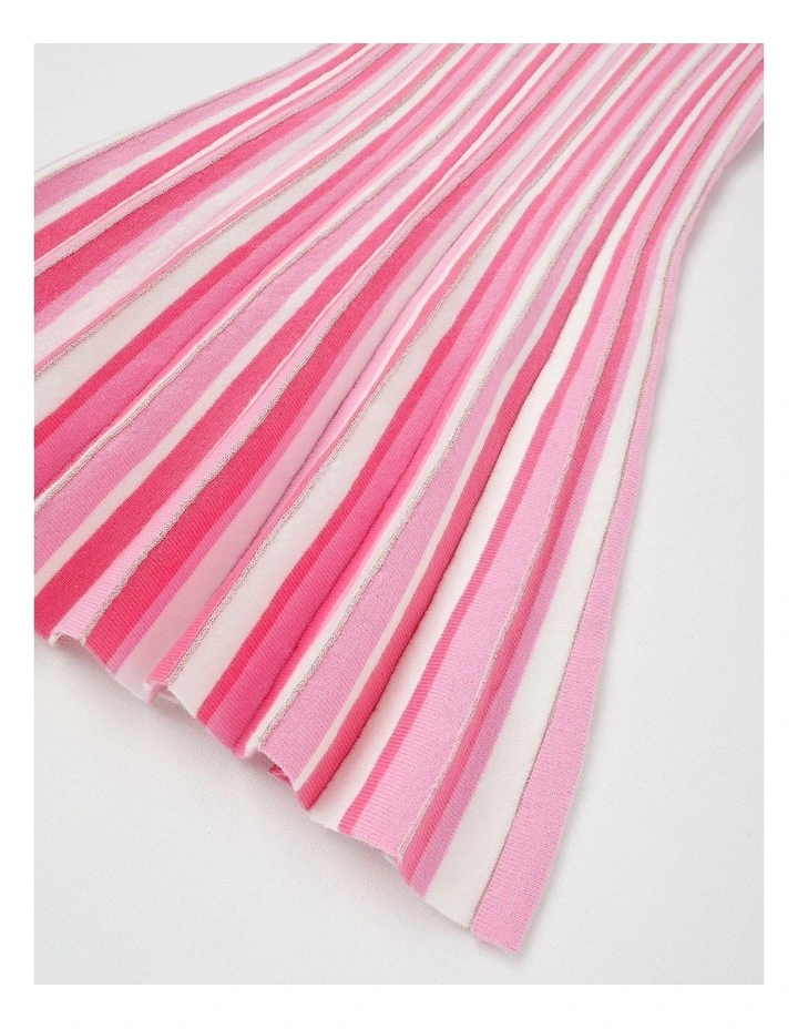 Sleeveless Fully Fashion Pleated Knit Dress in Pink image 4