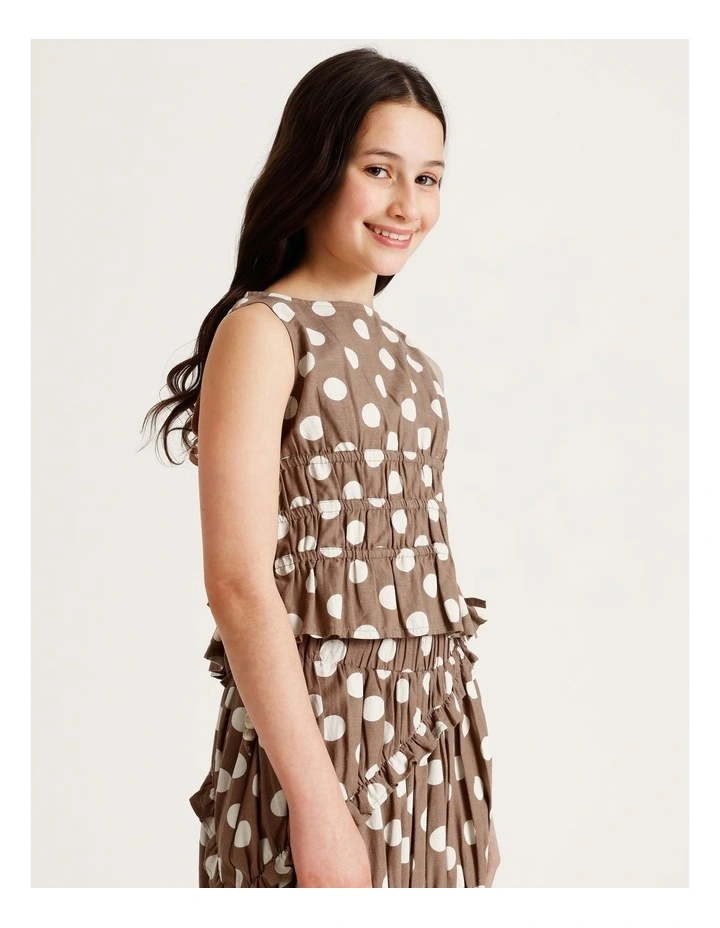 Sleeveless Linen Shirred Singlet with Side Ties in Brown image 4