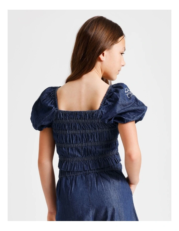 Short Sleeve Chambray Puff Sleeve Top in Indigo image 5