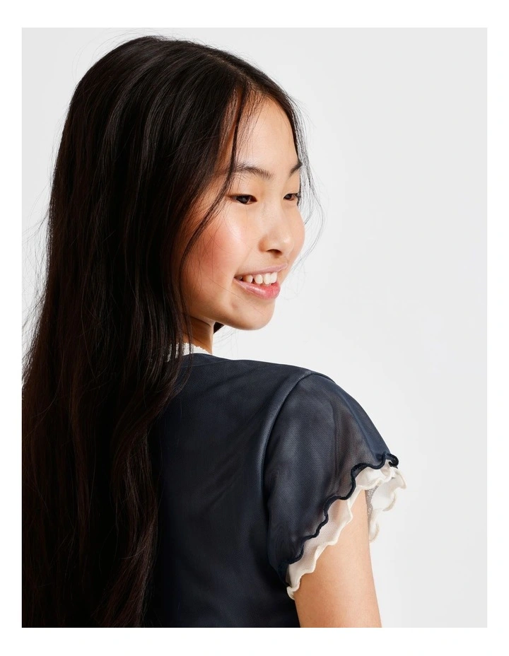 Short Sleeve Mesh Tee in Navy and Ecru image 2