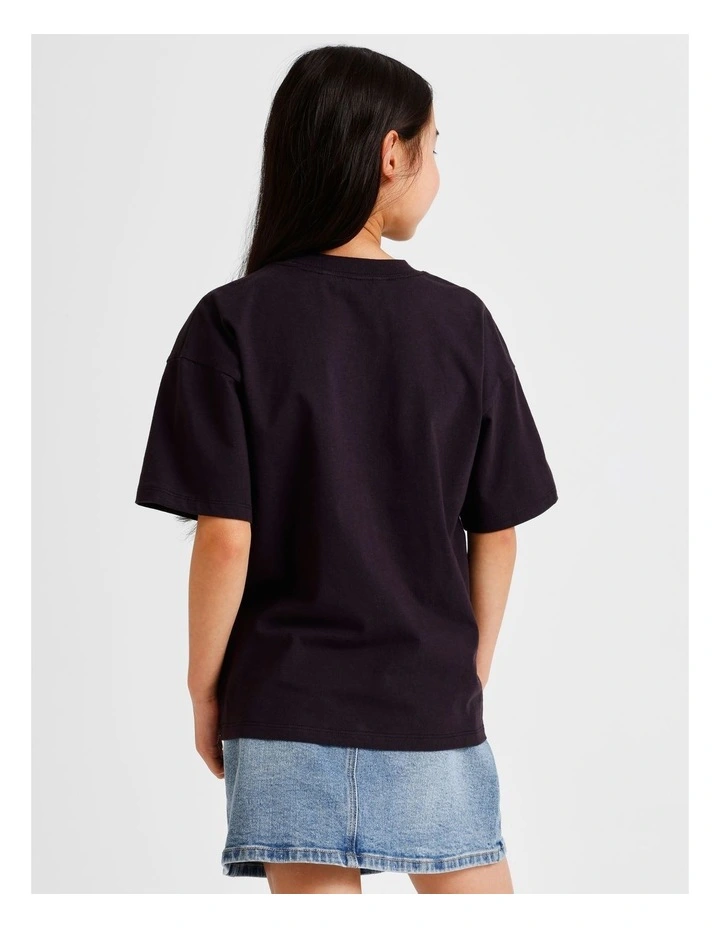 Short Sleeve Slouch Dad Tee in Black image 6