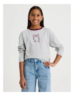 Oversized Tee with Flower Embroidery in Light Grey