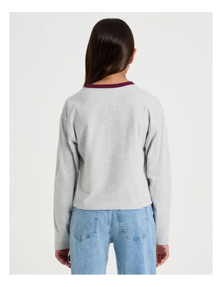 Oversized Tee with Flower Embroidery in Light Grey image 6