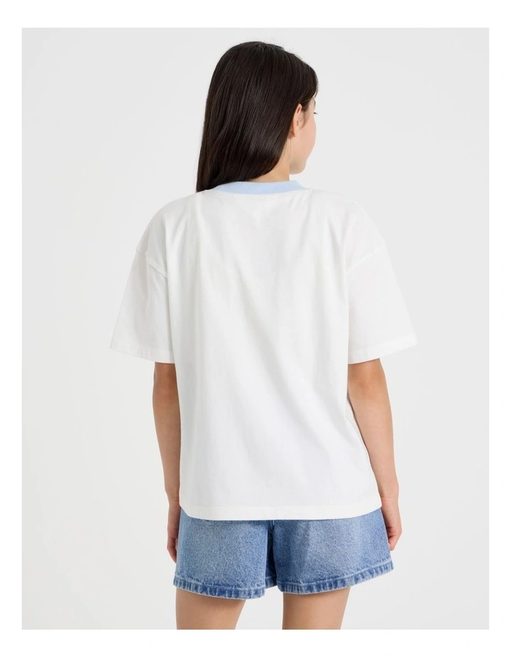Oversized Tee with Smile Bloom Print in White image 4