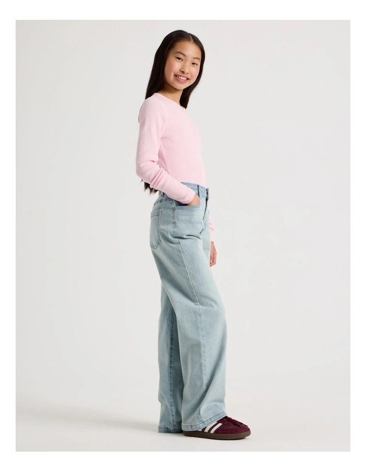 The Edit' Mid Rise Baggy Jean in Light Denim image 4