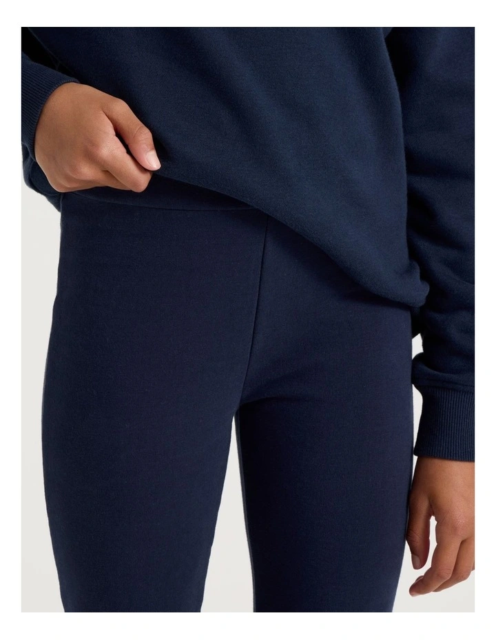 Fleece Lined Legging in Navy image 4