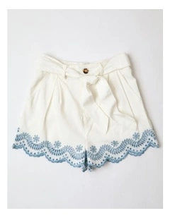 Linen Scalloped Hem Short with Buckle in Ecru and Blue