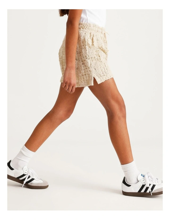 Crochet Short in Natural image 2