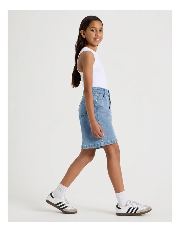 Denim Jort in Mid Blue image 2