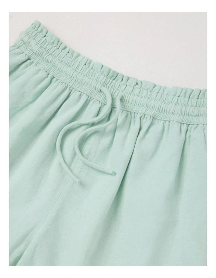 The Edit Paperbag Linen Blend Short in Light Green image 2