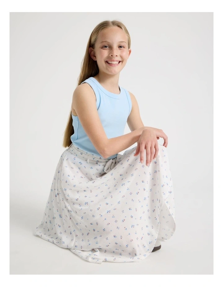 Hanki Hem Maxi Skirt in Ditzy Floral White image 4