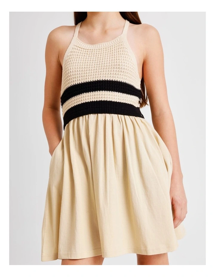 Sleeveless Crochet Top with Jersey Dress in Ecru image 5