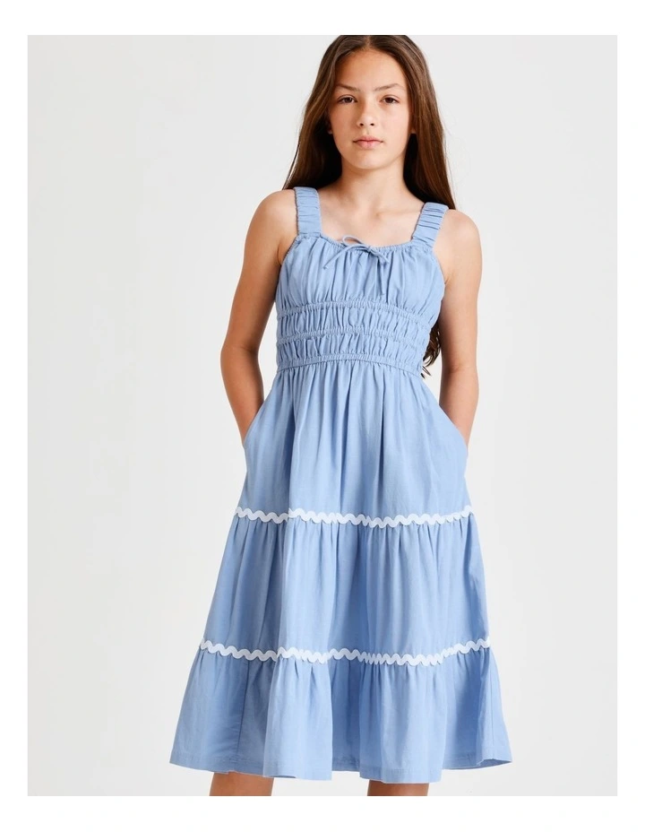 Sleeveless Linen Shirred Bodice Midi Dress in Mid Blue image 3