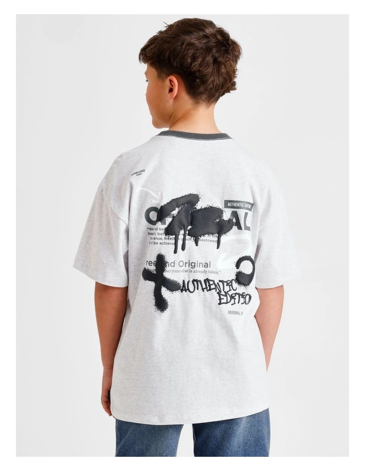 Graphic Tee in Grey image 6