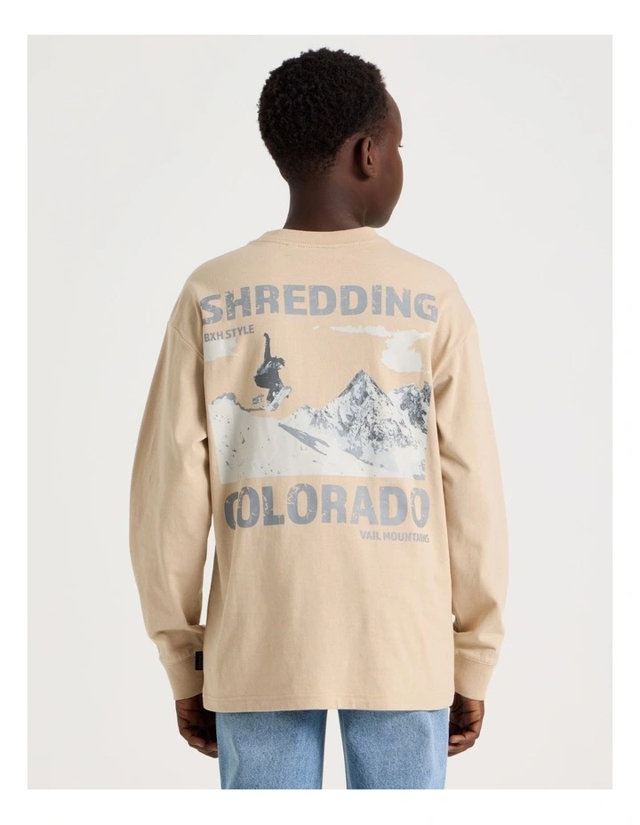 Long Sleeve Print Tee in Snowboarding in Sand image 5