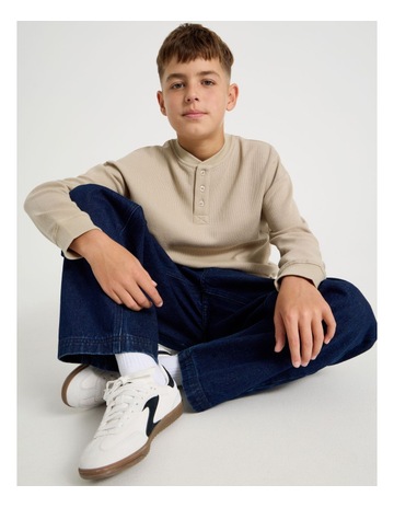 Tan colour