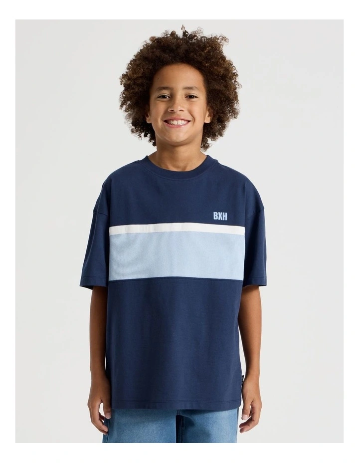 Short Sleeve Splice Tee in Navy image 3
