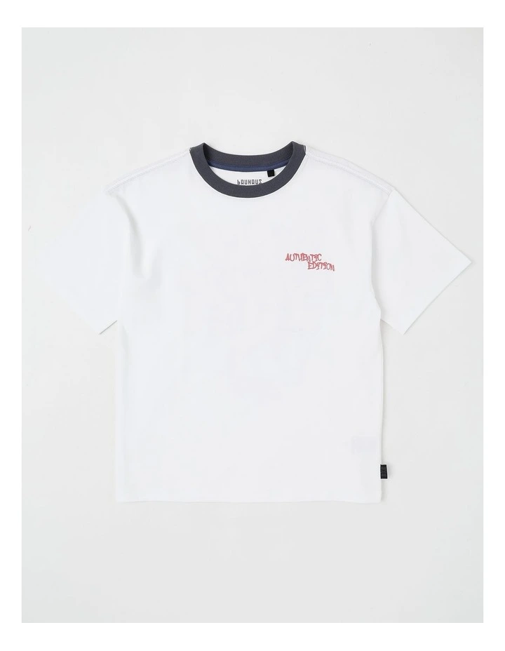 Short Sleeve Graphic Back Tee in White Graffiti Print image 3