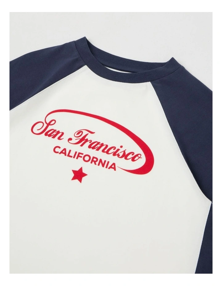 Colourblock Tee with Logo in White/Navy image 2