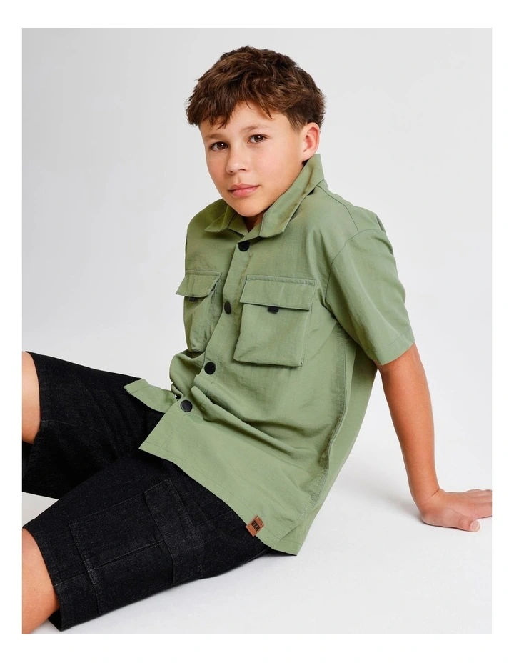 Utility Shirt in Khaki image 5