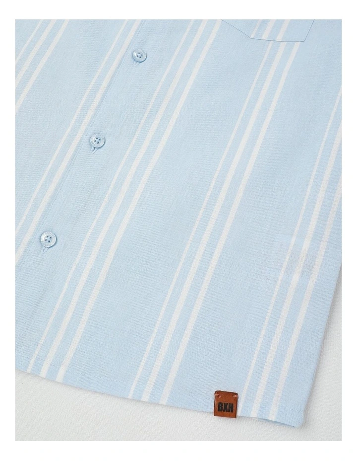 Short Sleeve Linen Shirt in Blue/White image 4
