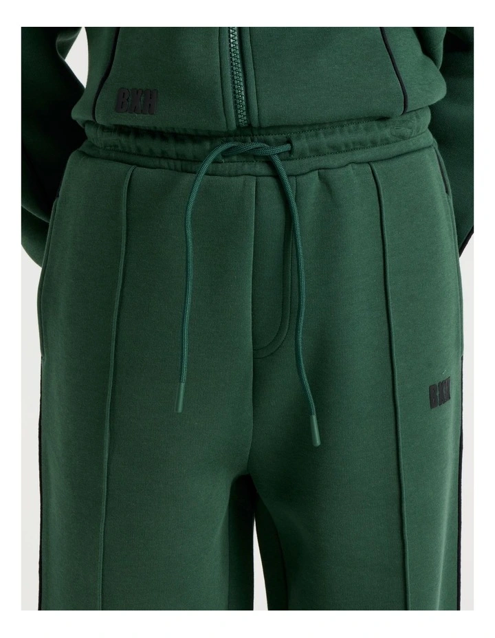 Athletic Straight Fit Trackpant in Green image 5
