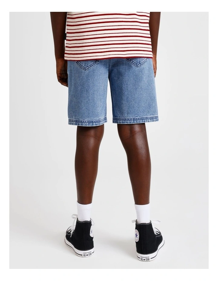 Baggy Denim Short in Mid Denim image 4