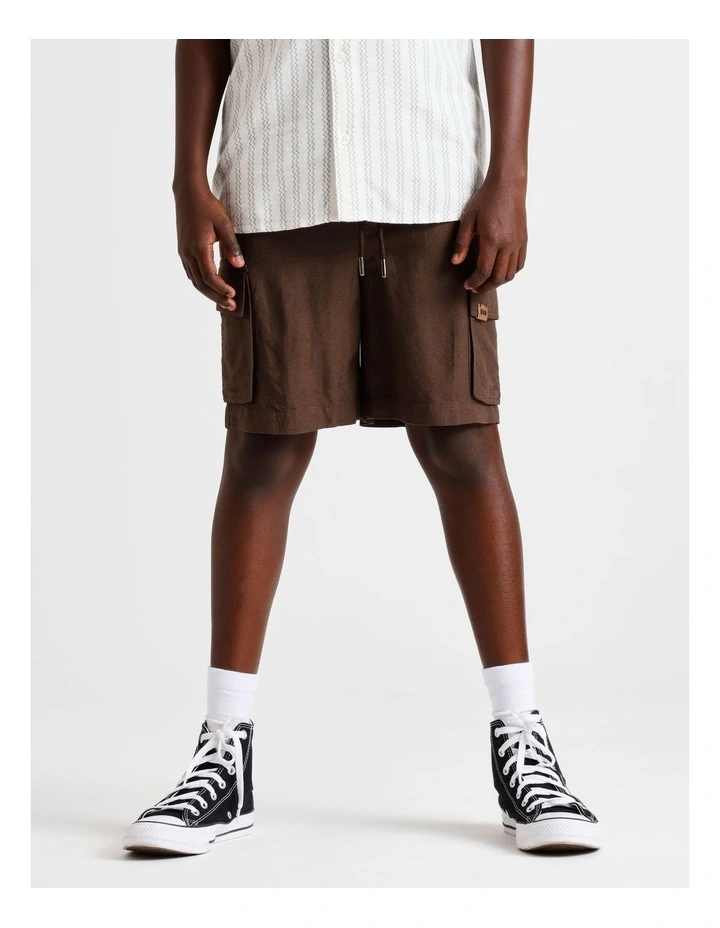 Linen Cargo Short in Brown image 5