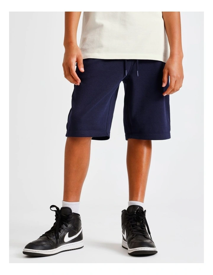 Comfort Bermuda Short in Navy image 4
