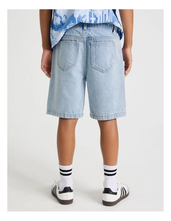 5 Pocket Baggy Denim Short in Light Denim image 5